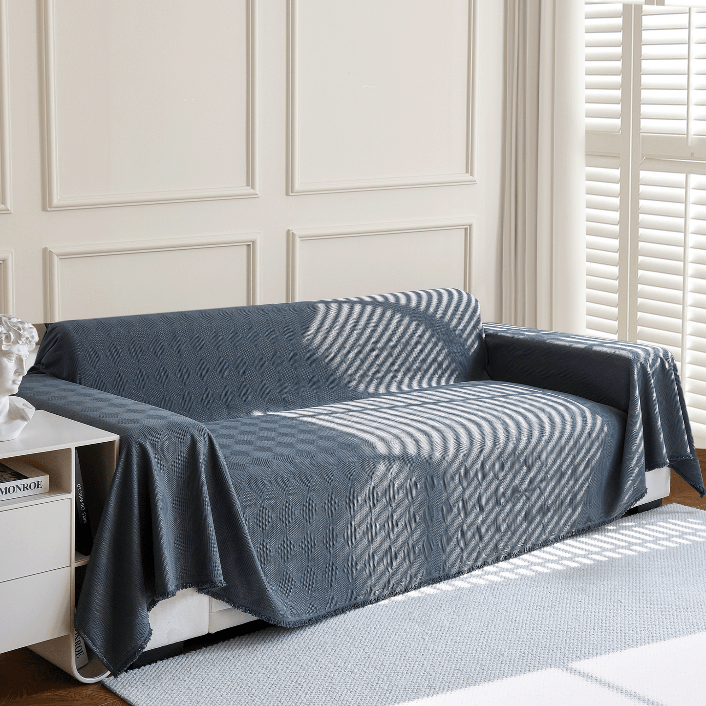 Copridivano con Eleganza Segreta e Design Raffinato, Perfetto per Ambienti Ricercati e Accoglienti
