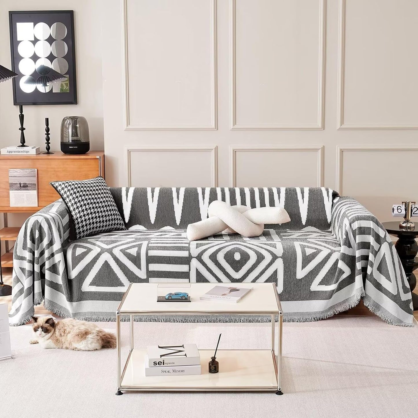 Copridivano con Fantasia Geometrica in Stile Bohémien, per un'Armonia di Colori e Atmosfere Creative