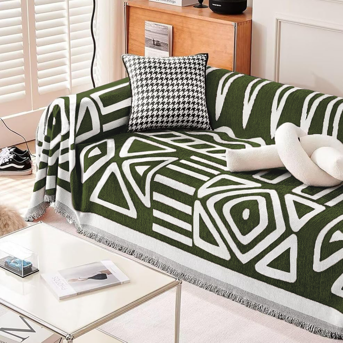 Copridivano con Fantasia Geometrica in Stile Bohémien, per un'Armonia di Colori e Atmosfere Creative