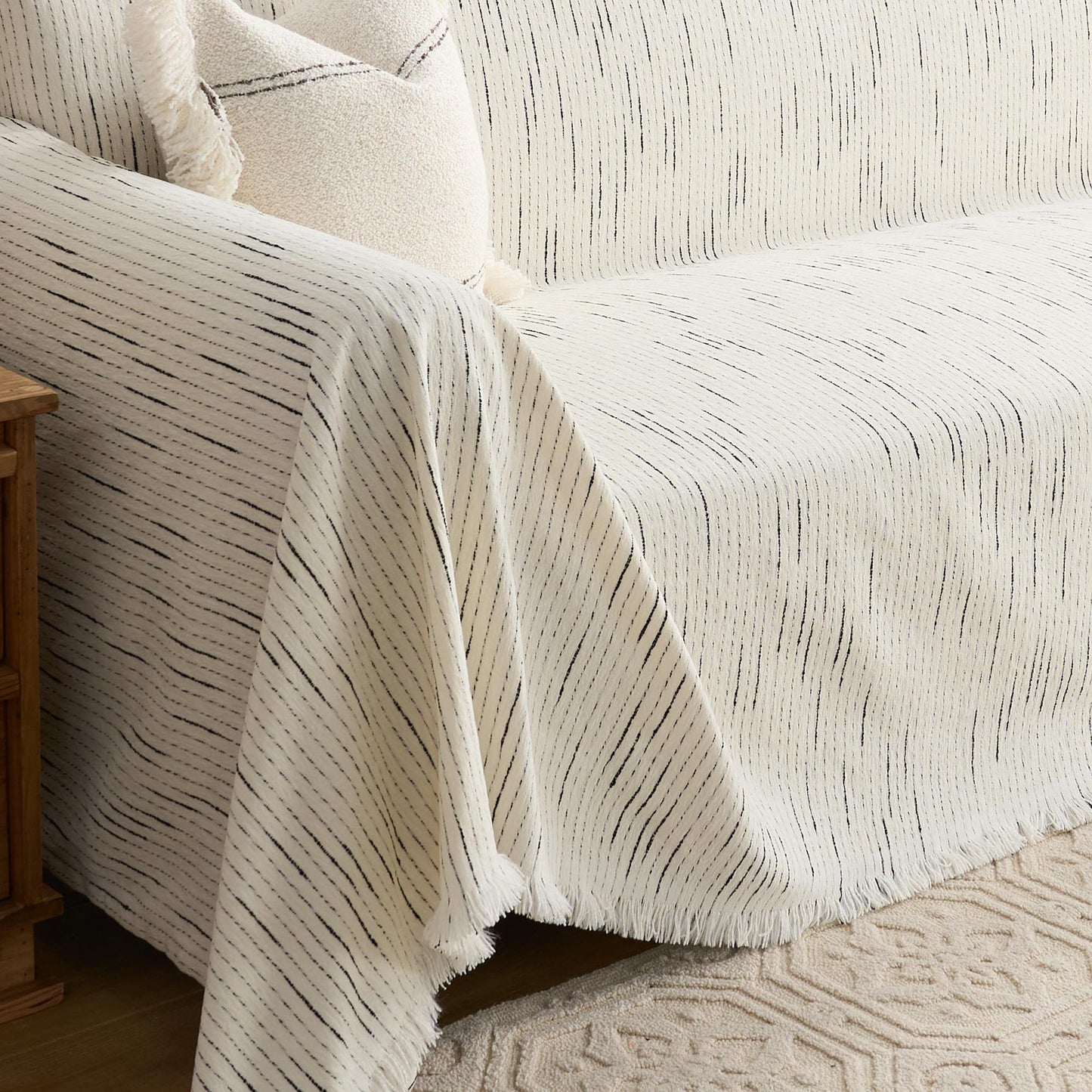 Copridivano in Morbida Chenille Jacquard con Design Elegante e Confort Avvolgente