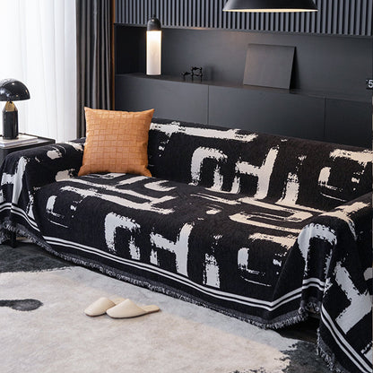 Copridivano d’Eleganza Raffinata in Stile Monocromatico per un’Armonia di Colori e Design