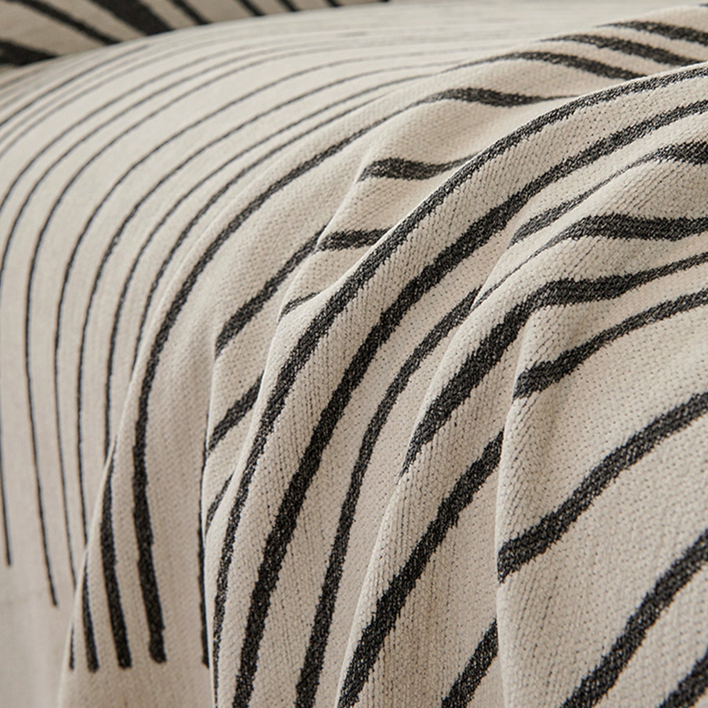 Copridivano Raffinato e Reversibile in Jacquard, Perfetto per Ambienti Eleganti